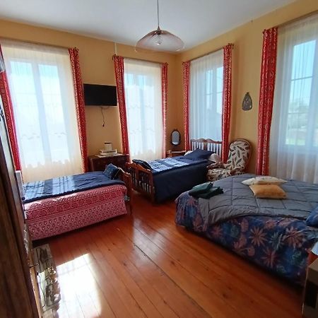 Gite La Burthe Monprimblanc Extérieur photo