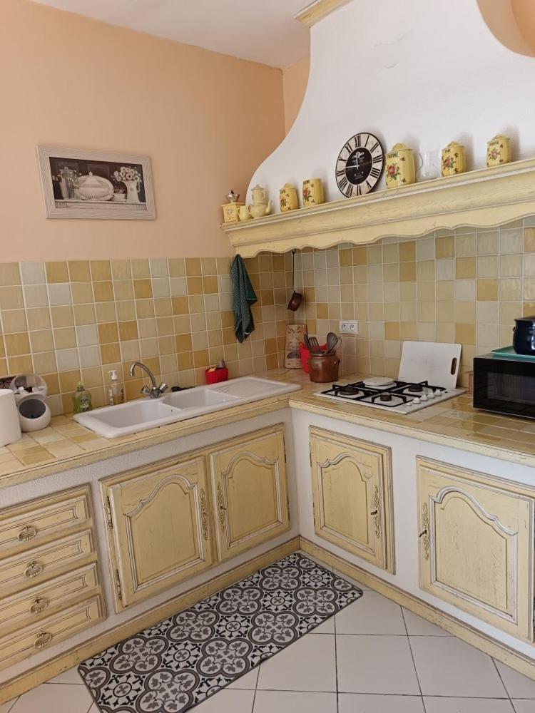 Gite La Burthe Monprimblanc Extérieur photo